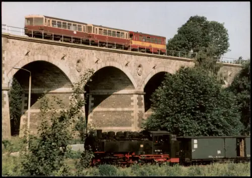 Zittau Schmalspurbahn 99 1750-1 und CSD-Triebwagenzug am Neiße-Viadukt 1985