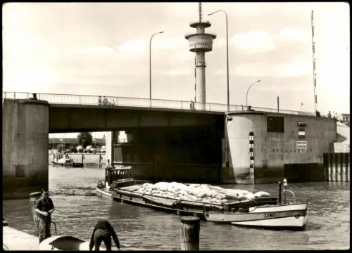 Ansichtskarte Bremerhaven Kennedy-Brücke Radarturm 1973