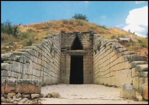 .Griechenland MYCENAE: View of the entrance to the Treasury of Atreas 1995