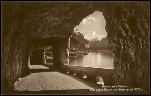 Axenstrasse-Flüelen Axenstrasse Gallerie, Blick gegen Flüelen und Bristenstock 1920
