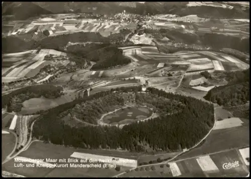 Ansichtskarte Manderscheid Luftaufnahme Luftbild Mosenberger Maar 1969