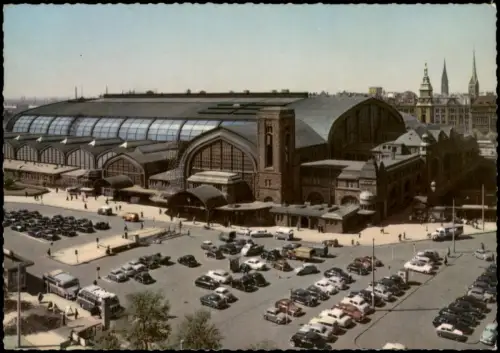 Ansichtskarte Hamburg Hauptbahnhof Bahnhof Vorplatz Auto Parkplatz 1965