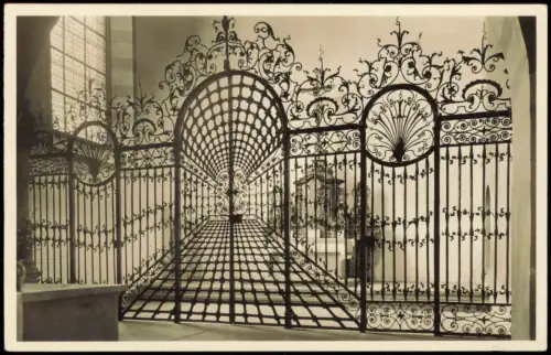 Insel Reichenau Schmiedeeisernes Gitter im Münster Bodensee 1954