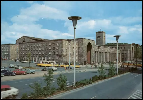 Ansichtskarte Stuttgart Hauptbahnhof Straßenbahn Parkplatz 1970