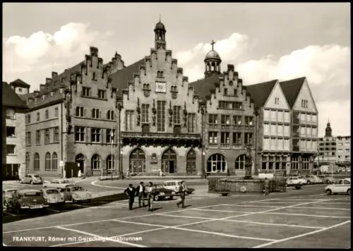 Frankfurt am Main Römer div. Autos u.a. Volkswagen VW Käfer 1970