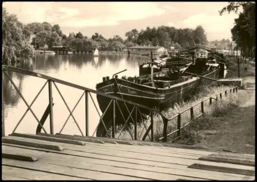 Zehdenick Partie an der Havel zur DDR-Zeit, Schiffe Schiff "Regina" 1970