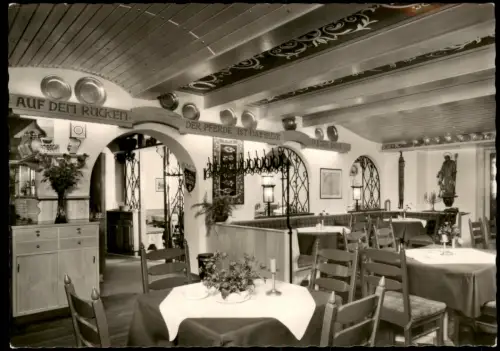 Ansichtskarte Unterwössen Hotel Gaststätte zur Post - Gastraum 1972