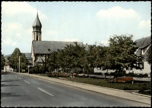Ansichtskarte Gladbach-Neuwied (Rhein) Straßenpartie an der Kirche 1965