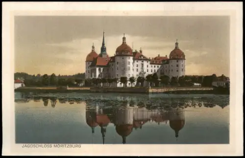 Ansichtskarte Moritzburg Kgl. Jagdschloss spiegelt sich im Schlossteich 1928