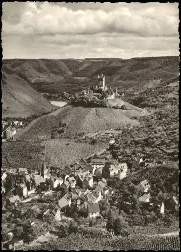 Ansichtskarte Cochem Kochem Blick auf Stadt u. Weinberge 1971