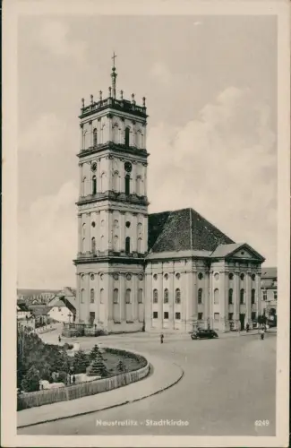 Ansichtskarte Neustrelitz Stadtkirche zur DDR-Zeit 1957/1953