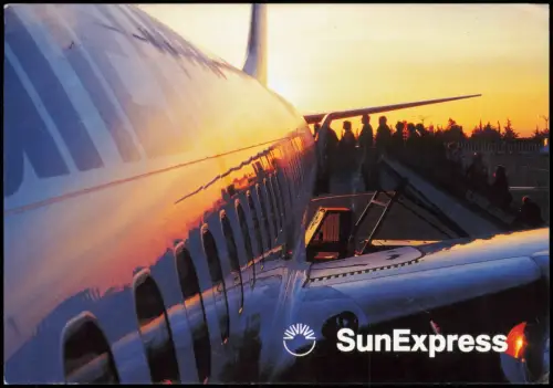 Ansichtskarte  Flugzeug Airplane Avion SunExpress Einstieg 2003