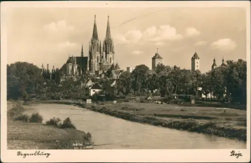 Ansichtskarte Regensburg Blick über den Fluß zur Stadt Fotokarte 1930