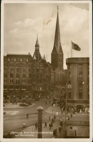Ansichtskarte Hamburg Blick vom Jungfernstieg auf Petrikirche 1940