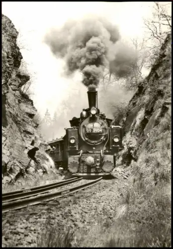Drahtzug-Harzgerode Dampflokomotive 99 5904 im Felsdurchbruch 1975