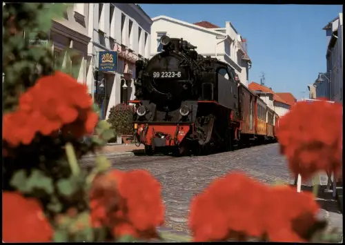 Rügen Mecklenburgische Bäderbahn Molli mit Personenzug in der Mollistraße 1999
