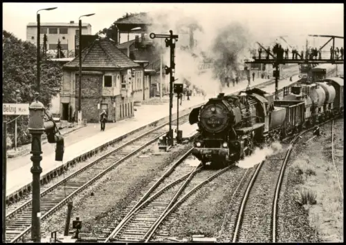 Ansichtskarte Belzig Dampflokomotiven im Einsatz Baureihe 52.80 in Belzig, 1982