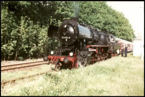 Ansichtskarte  Dampflokomotive 52 8154-8 mit Personenzug 1980