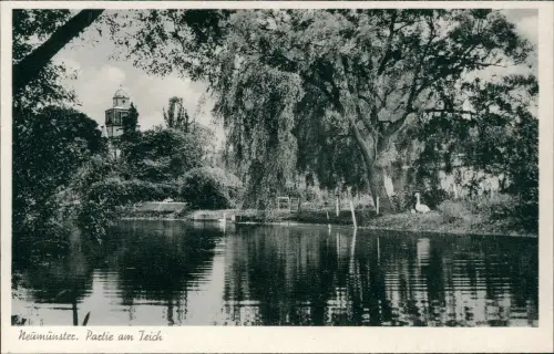 Ansichtskarte Neumünster Partie am Teich 1940