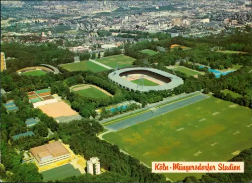 Köln Köln-Müngersdorfer Fussball Stadion v. Flugzeug aus 1975
