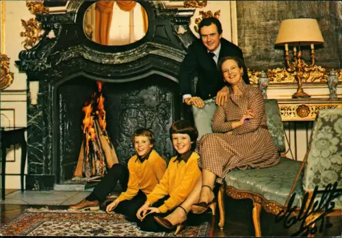 .Dänemark - KONGEFAMILIENTHE ROYAL FAMILY DIE KONIGLICHE FAMILIELA DANMARK 1975
