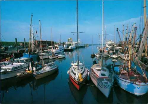 Ansichtskarte Amt Pellworm Hafen Schiffe Segelboote 1990