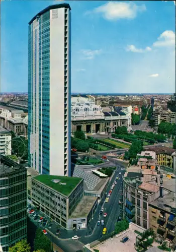 Cartolina Mailand Milano Wolkenkratzer Pirelli und Hauptbahnhof 1972