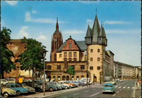 Frankfurt am Main Saalhof mit Rententurm und Dom - VW Käfer Straße 1967