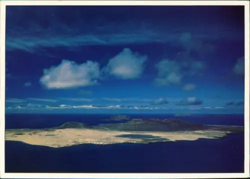 Arrecife ISLAS CANARIAS LA GRACIOSA vom Flugzeug aus Luftaufnahme 1983