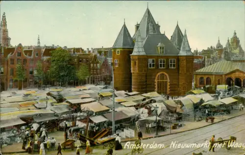 Postkaart Amsterdam Amsterdam Nieuwmarkt met Waag 1911