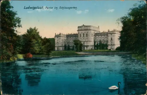 Ansichtskarte Ludwigslust Schloss und Schlossgraben 1914
