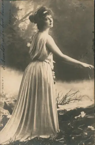 Ansichtskarte  Schöne Frau im weißen Kleid Wiese Fotokunst 1902