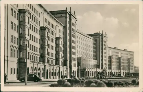 Ansichtskarte Leipzig Wohnungsneubauten am Roẞplatz - Fotokarte 1955