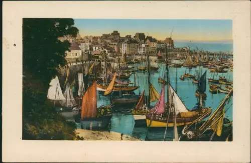 CPA Douarnenez Finistère Hafen Segelboote 1935