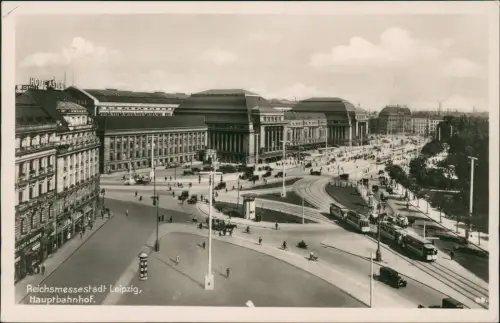 Ansichtskarte Leipzig Hauptbahnhof Straßenszene Hptel Astoria Tram 1938