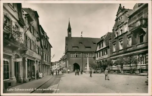 Ansichtskarte Lahr (Schwarzwald) Straßenpartie am Rathaus 1961