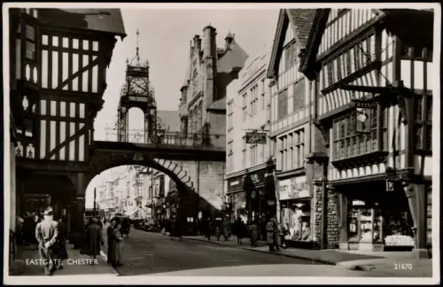 Postcard Chester Straßenpartie Eastgate 1930