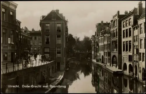 Postkaart Utrecht Utrecht Oude Gracht met Gaardbrug - Fotokarte 1938