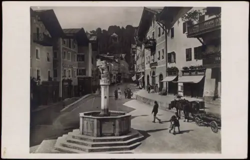 Ansichtskarte Berchtesgaden Marktplatz belebt Pferdekutsche 1932
