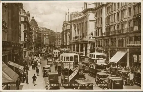 Postcard West End-London Regent Street near Oxford Circus 1924