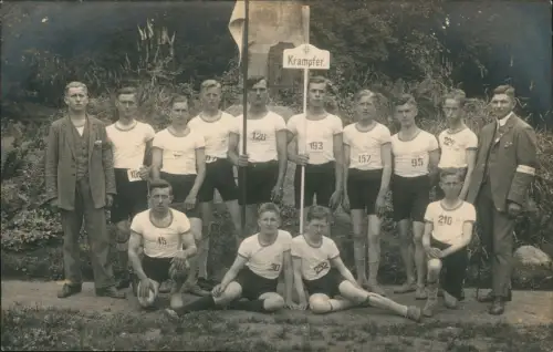 Sportler: Turnen Gruppenbild Sport Foto: Ellmenreich Perleberg 1924