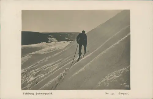 Titisee-Neustadt Feldberg, Schwarzwald. Bergauf. Winter Skifahrer 1929