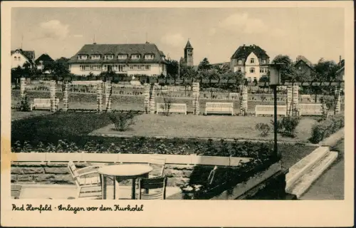 Ansichtskarte Bad Hersfeld Anlagen vor dem Kurhotel 1940