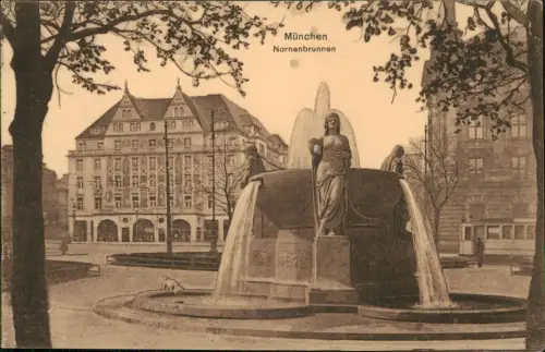 Ansichtskarte München Nornenbrunnen Straßenbahn Gebäude 1931