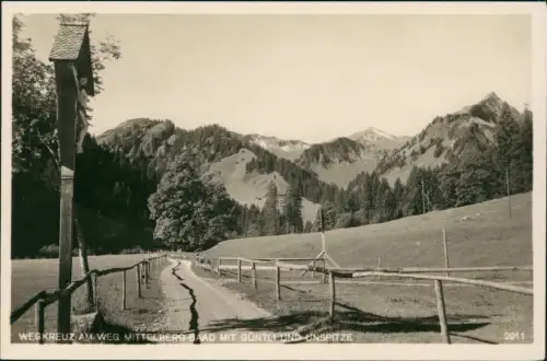 Mittelberg-Mittelberg/Vorarlberg Wegkreuz Baad mit Güntli und Unspitze 1930