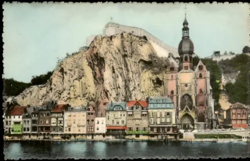 Postkaart Dinant Dinant La Collégiale et la Citadelle. 1975
