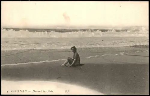 Lacanau-Ocean Lacanau-Océan Devant les flots. Frau am Strand 1912