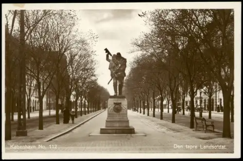 Postcard Kopenhagen København Den tapre Landsoldat. Fotokarte 1930