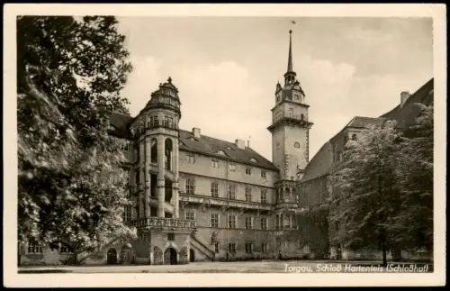 Ansichtskarte Torgau Schloss Hartenfels - Hof 1954