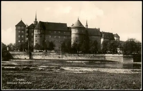 Ansichtskarte Torgau Schloss Hartenfels, Seitenansicht - Fotokarte 1928